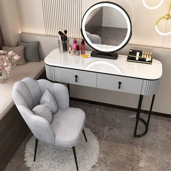 Лесен луксозен тоалетка, прост, модерен тоалетка, известен в Интернет, тоалетка с огледало в стил Instagram, боядисан малък блок, s